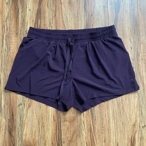 GAP Fit Tie Front Shorts Sz L